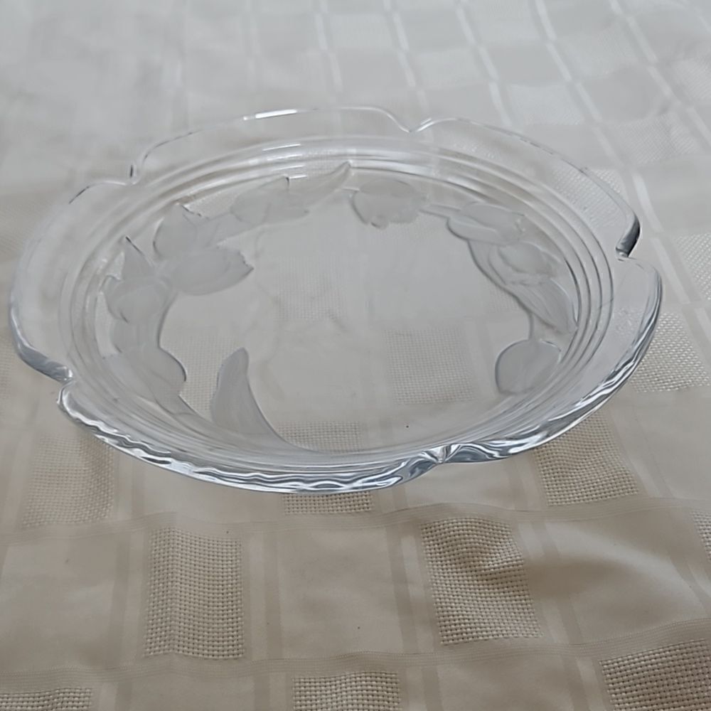 Clear Glass Floral Serving Tray 15"-15"